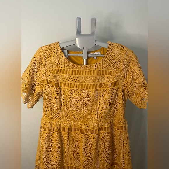 Mustard Piper & Scoot Dress size large - Picture 6 of 10